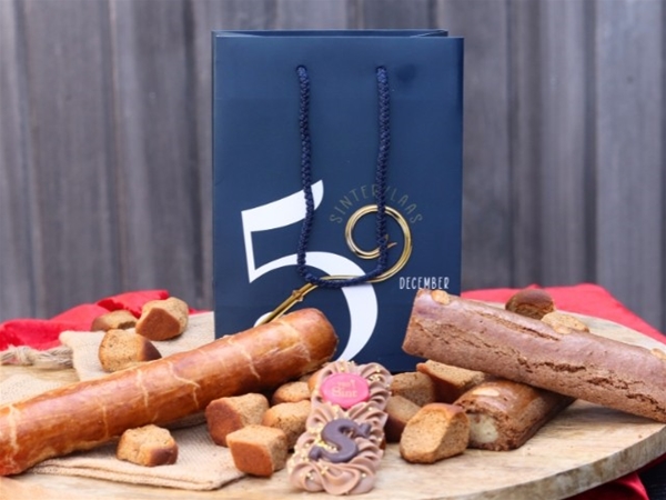 5 december tasje